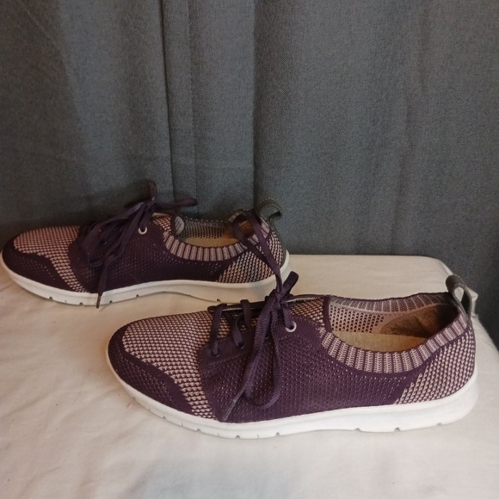 Clarks‎ Cloudsteppers Purple Knit Lace Up Sneakers Comfort Tennis  Shoes 9M - Picture 4 of 9